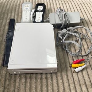 Ninthndo Wii Console
